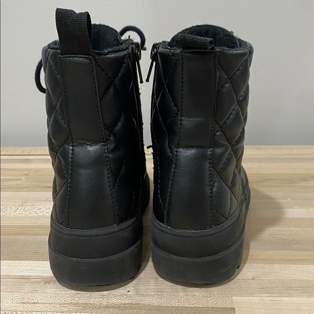 H&M stylish black